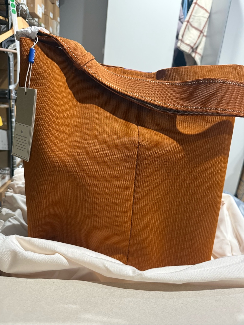 Rothy’s bucket bag NWT